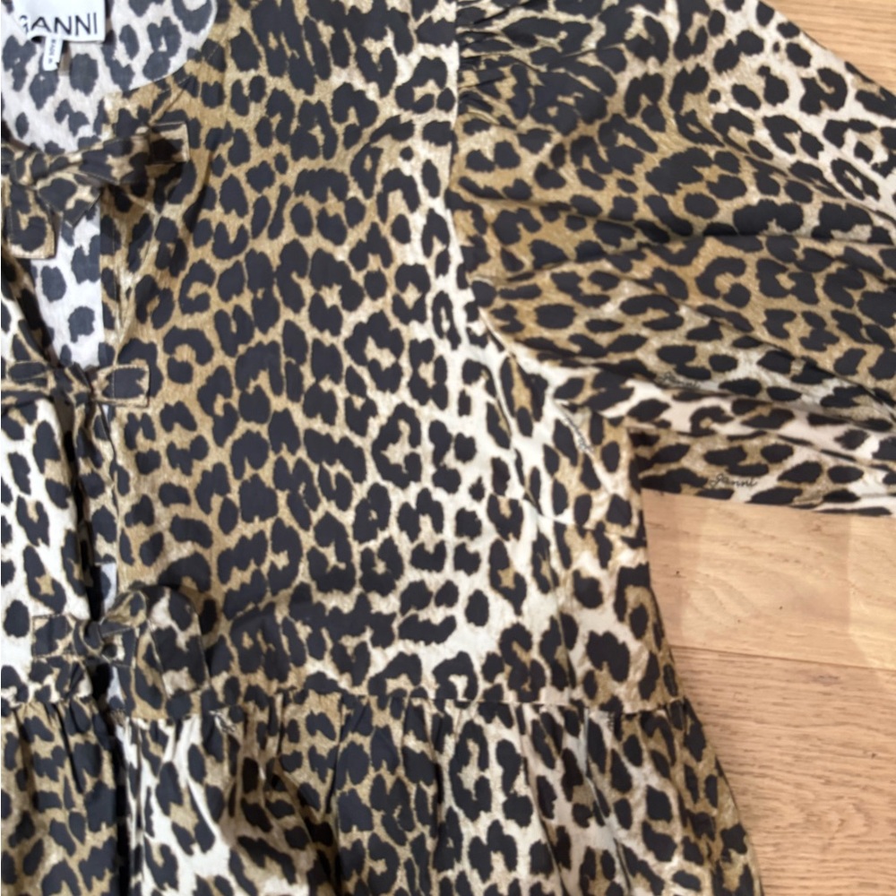 GANNI Peplum tie top in Leopard - Picture 3 of 6